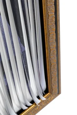 KARE Bild Frame Ma­de­moi­selle Lisa 130x163cm