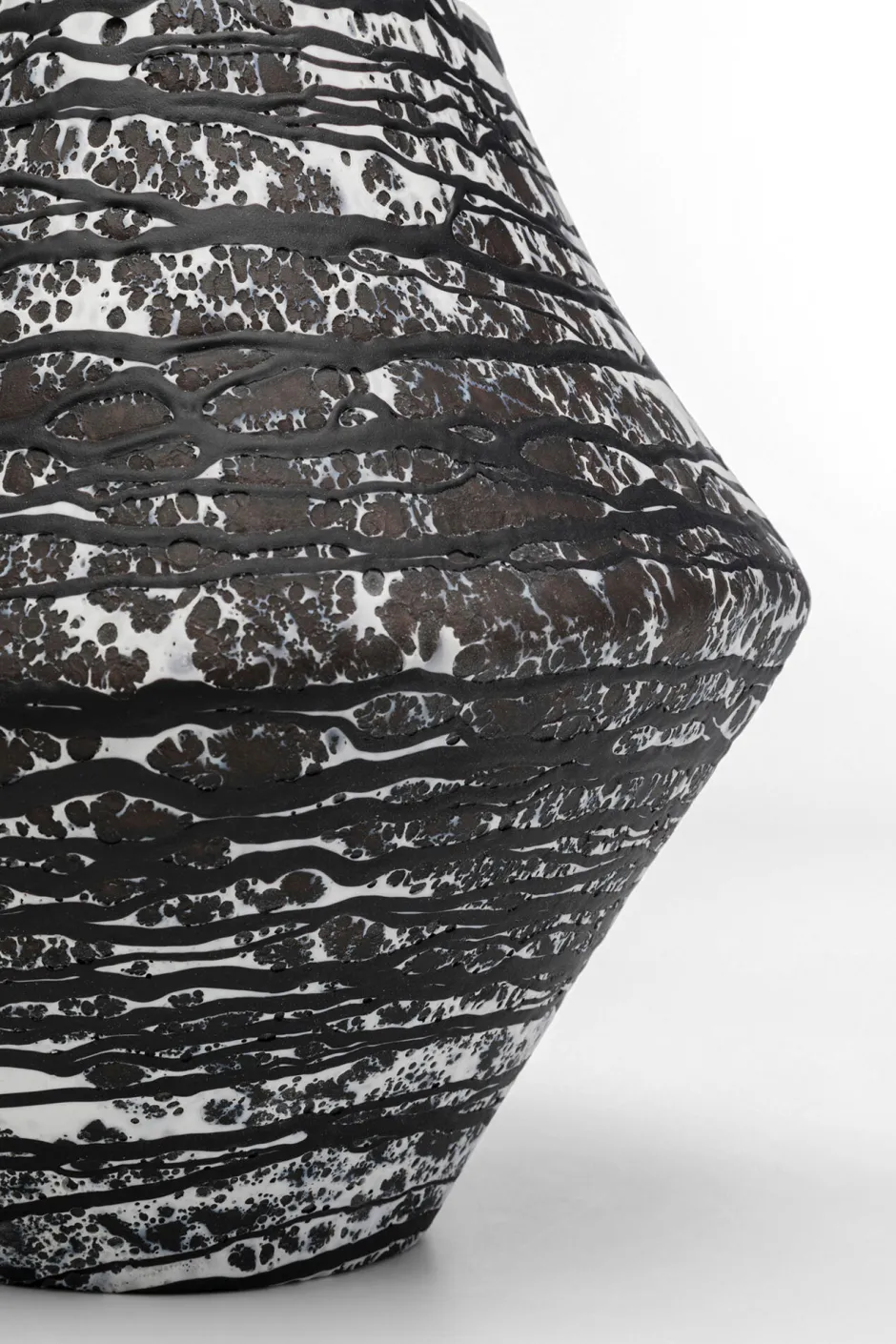 KARE Vase Volante Schwarz 27cm